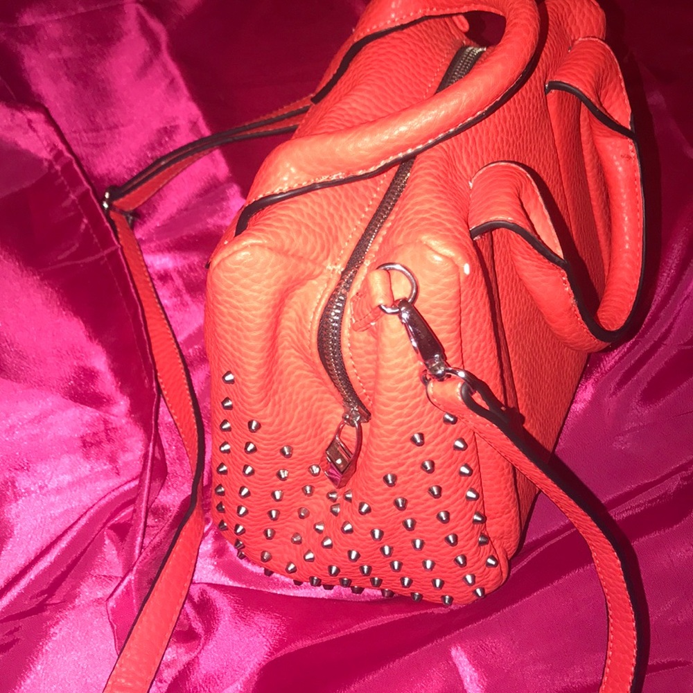 Organ dazzle purse